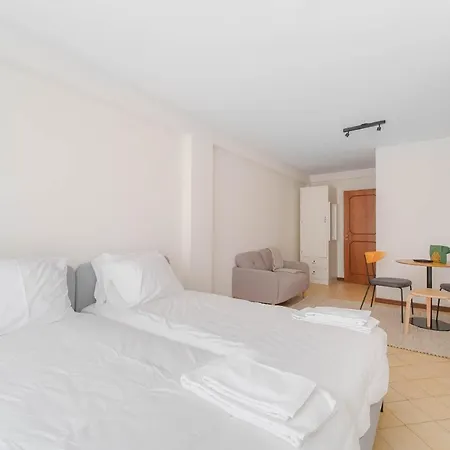 Nomad'S Easy Stay - 1Bed Sunrise Cedofeita Porto Exterior photo